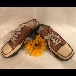 Donald Pliner Sport slides